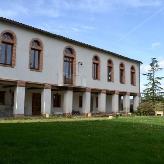  Donjon Immobilier : Domain / Estate | MONTAUBAN (82000) | 523 m2 | 1 360 000 € 