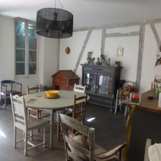  Donjon Immobilier : House | BEAUMONT-DE-LOMAGNE (82500) | 220 m2 | 149 800 € 