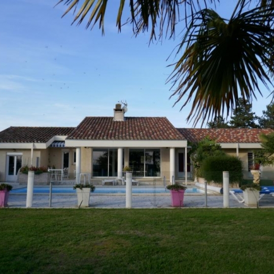  Donjon Immobilier : Maison / Villa | FLEURANCE (32500) | 160 m2 | 367 710 € 