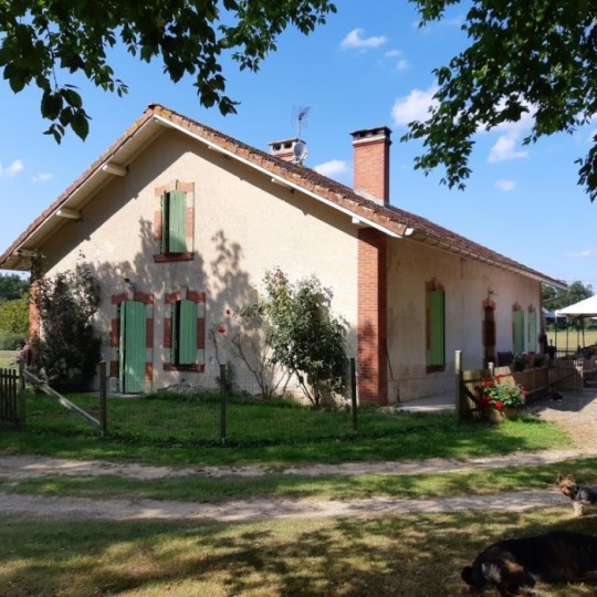  Donjon Immobilier : Domain / Estate | LABASTIDE-D'ARMAGNAC (40240) | 145 m2 | 367 500 € 