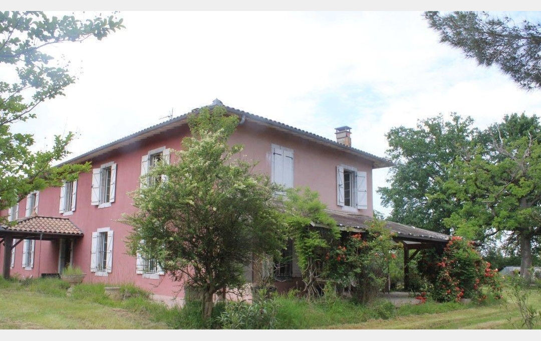 Donjon Immobilier : Domain / Estate | SAINT-GAUDENS (31800) | 330 m2 | 349 800 € 