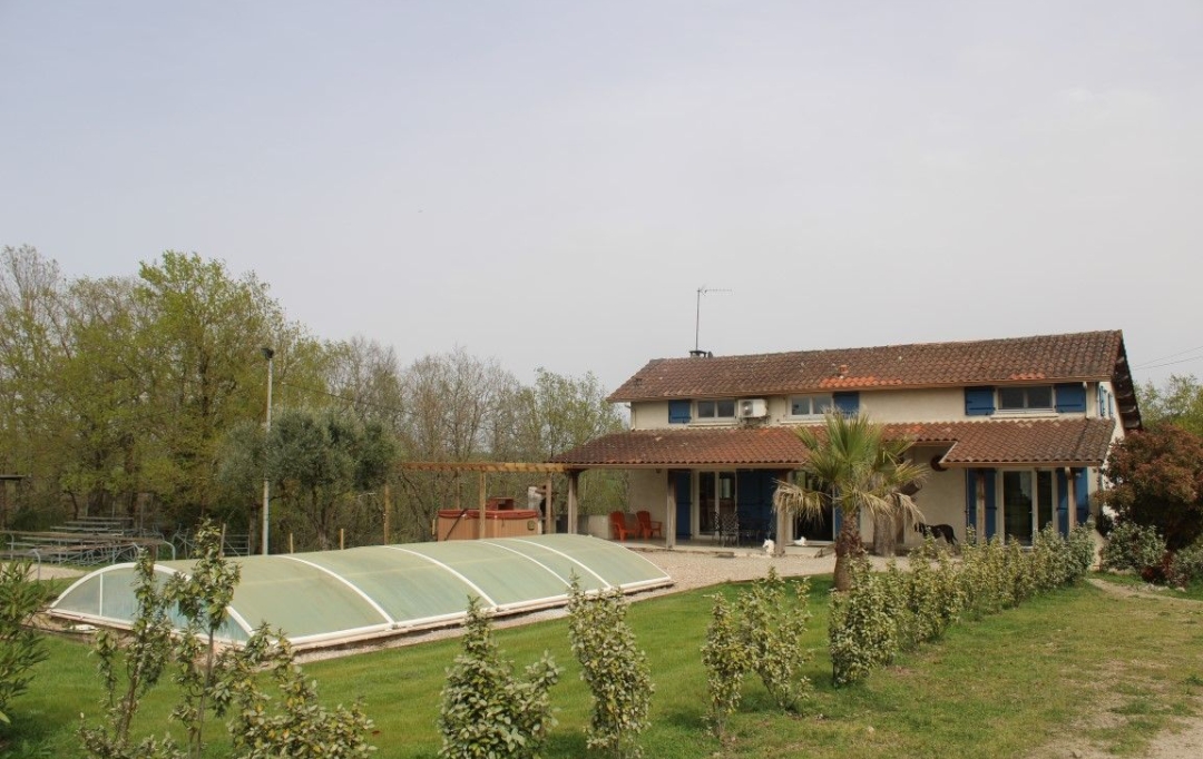 Donjon Immobilier : Domain / Estate | CARMAUX (81400) | 165 m2 | 420 000 € 