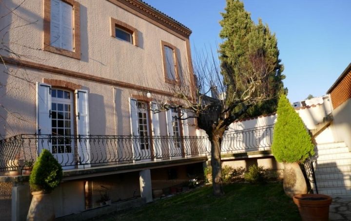 Donjon Immobilier : Maison / Villa | BEAUMONT-DE-LOMAGNE (82500) | 250 m2 | 190 800 € 