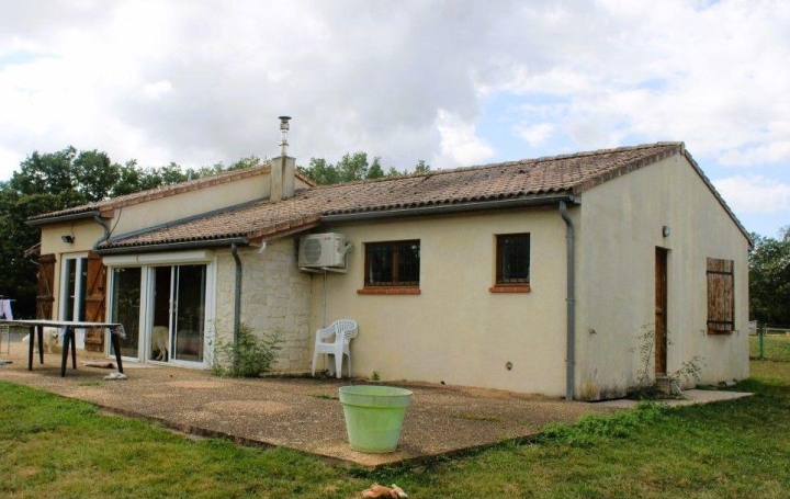 Propriété FLEURANCE 80 m2 430 500 € Propriété FLEURANCE 80 m2 430 500 €